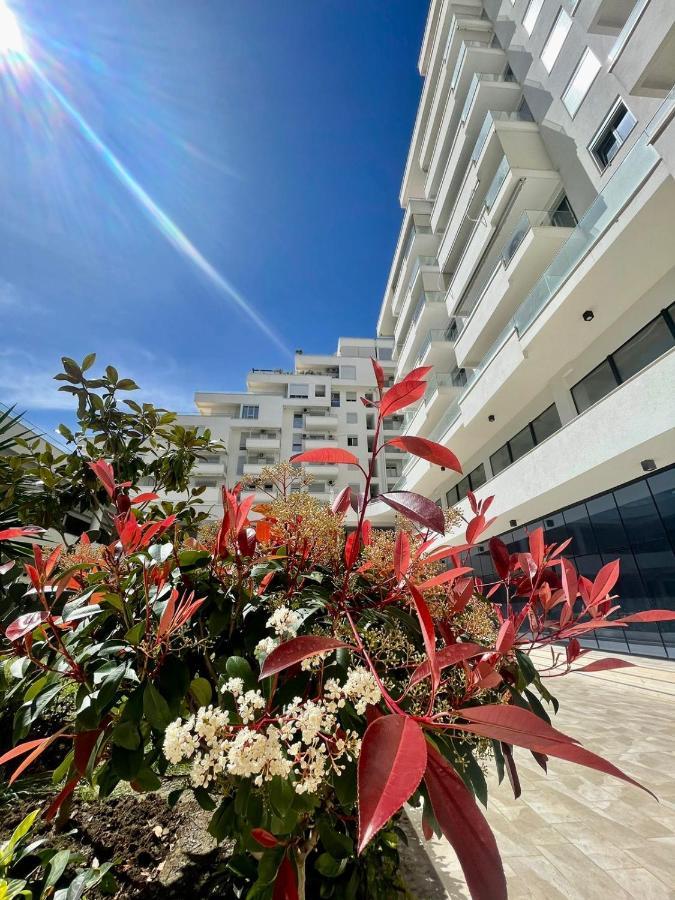 Azura Saranda Terraces Apt ภายนอก รูปภาพ