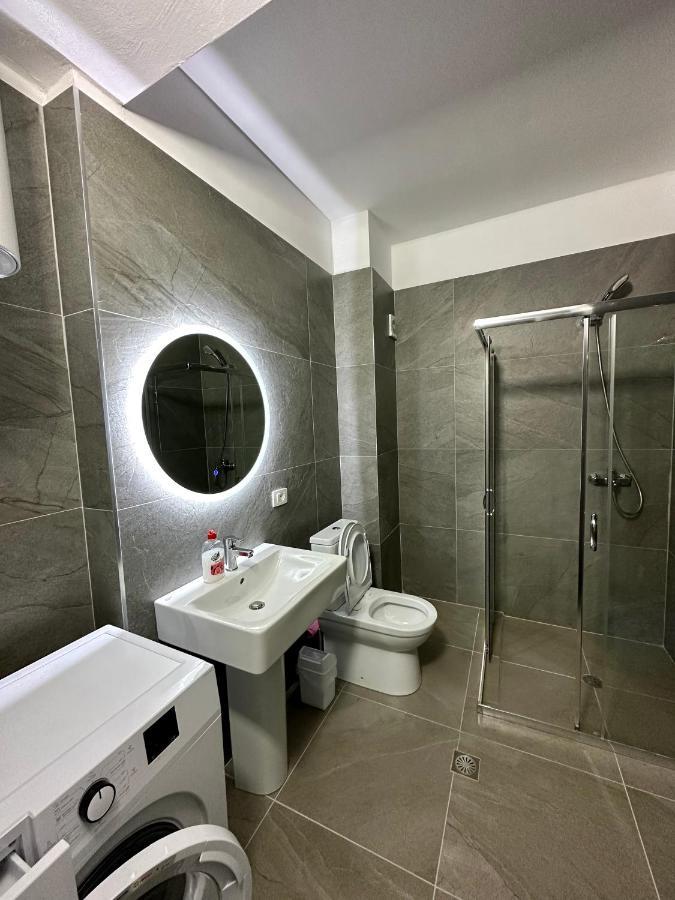 Azura Saranda Terraces Apt ภายนอก รูปภาพ