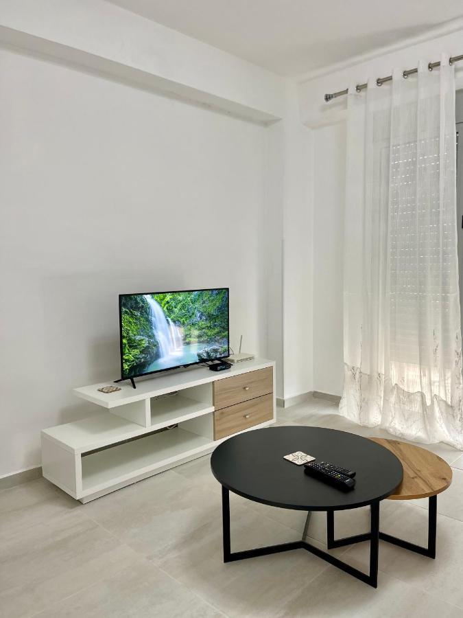 Azura Saranda Terraces Apt ภายนอก รูปภาพ