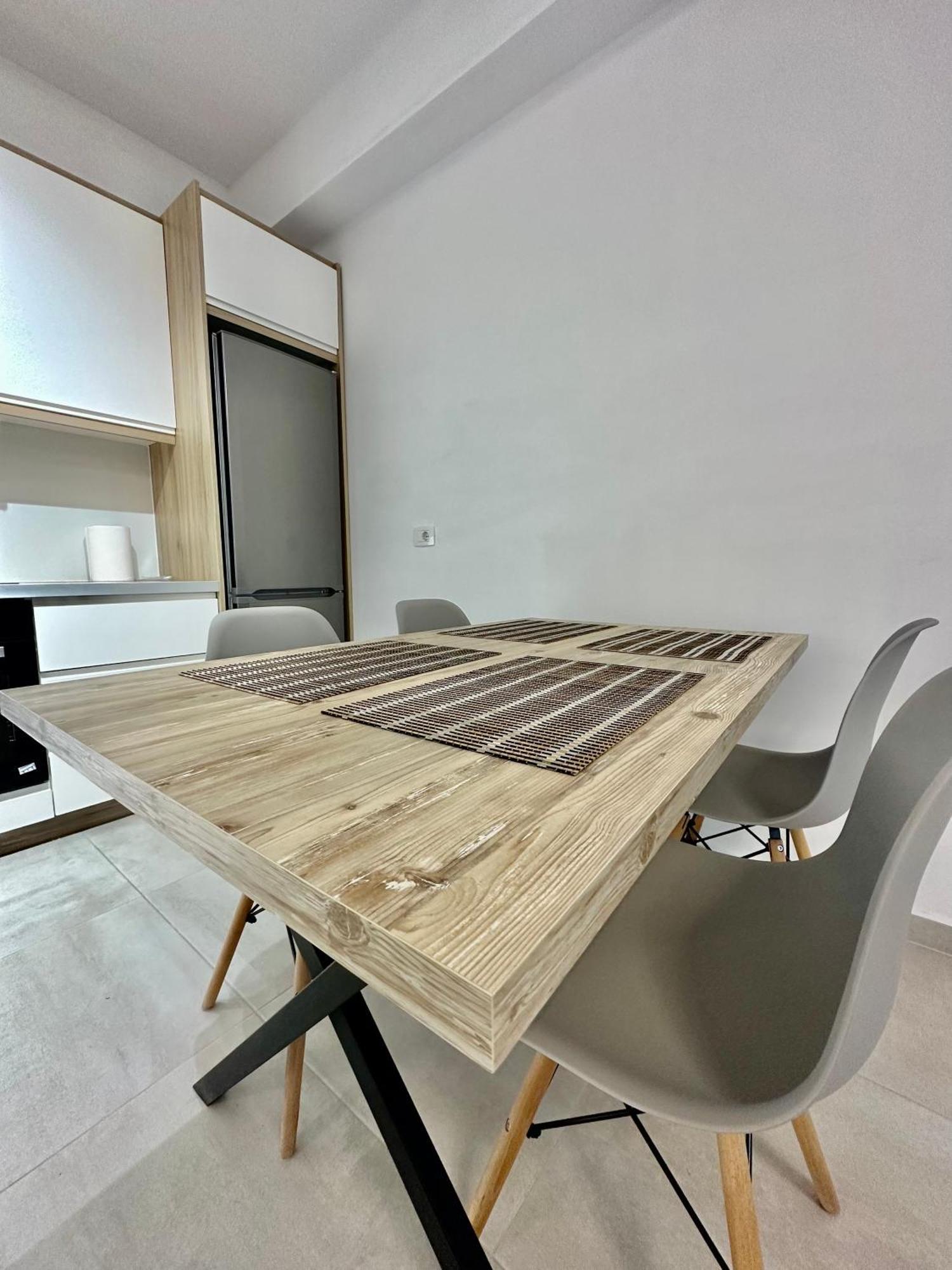 Azura Saranda Terraces Apt ภายนอก รูปภาพ