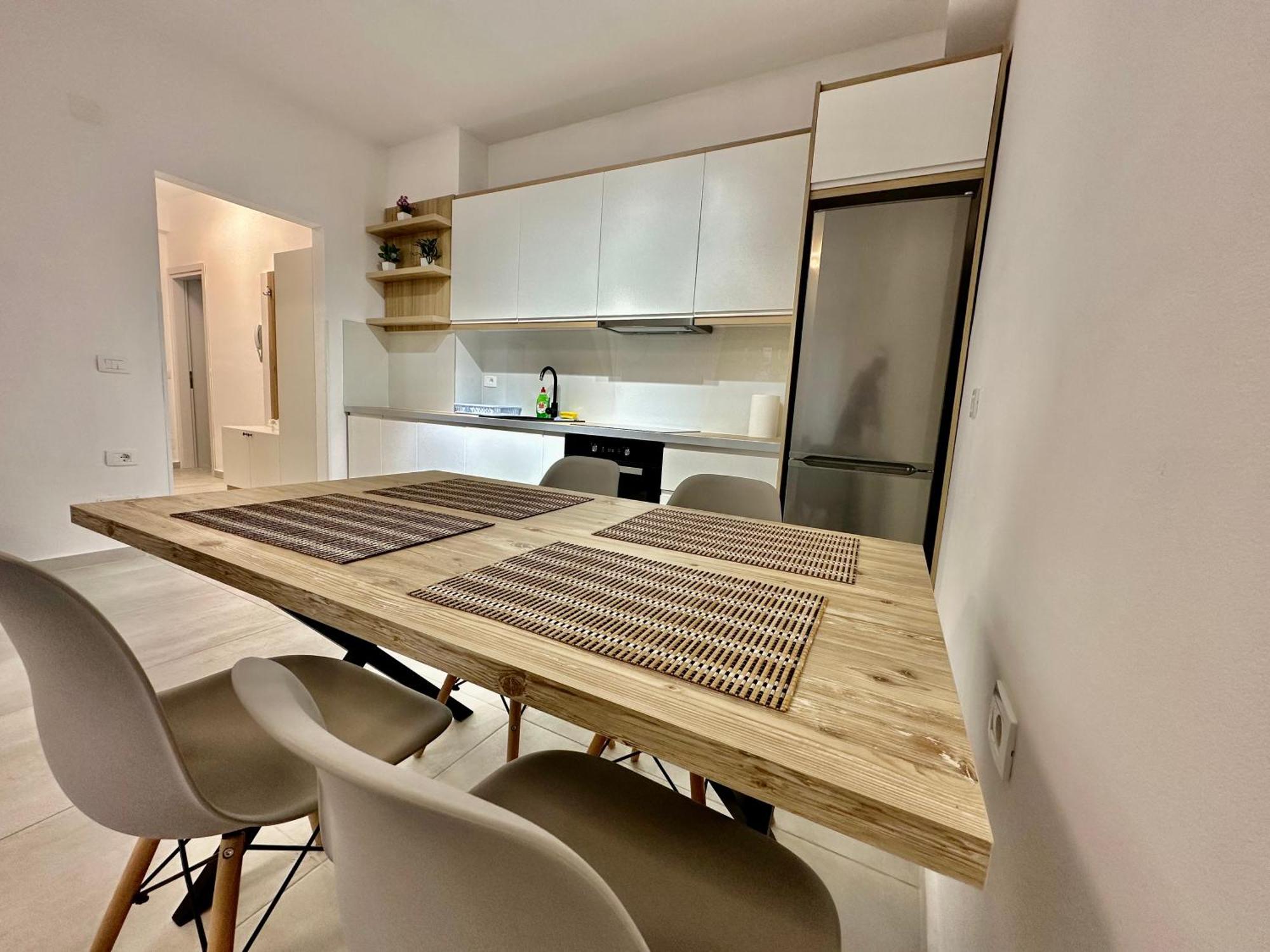 Azura Saranda Terraces Apt ภายนอก รูปภาพ